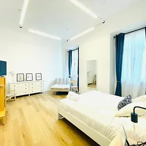 Larios Hostal Málaga